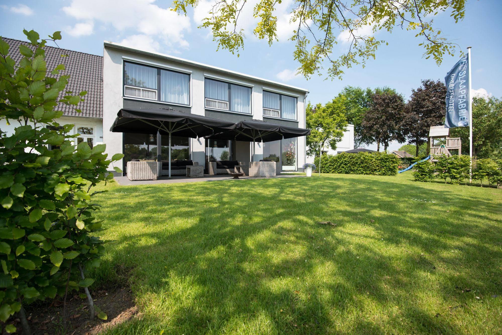 De Slaapfabriek Vakantiehuis En Trainingslocatie Teuge Exterior photo